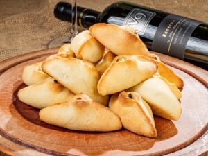 Esfirra de Bacalhau com Palmito (25 Unidades)